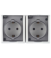 Розетка Simon 15 Aqua накладная белая со шторками с крышкой (1594443-030)