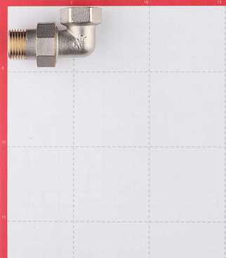 Американка угловая 1/2 ВР(г) х 1/2 НР(ш) латунная