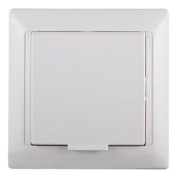 Розетка Svet встраиваемая белая со шторками с крышкой (SV1001-0014)