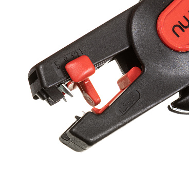 Нож сечение 0,5-4 кв.мм NWS для удаления изоляции (704-180)