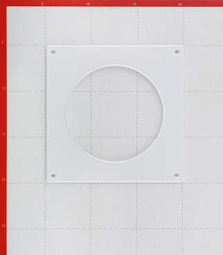 Накладка для круглых воздуховодов настенная Era пластиковая 150х150 мм d100 мм