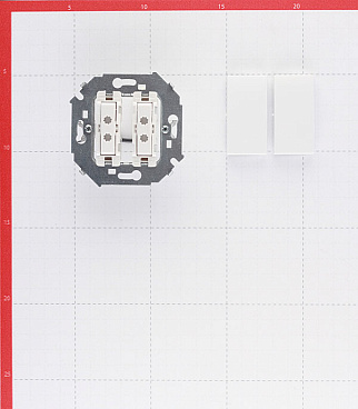 Переключатель Simon 15 двухклавишный встраиваемый белый (1591397-030)