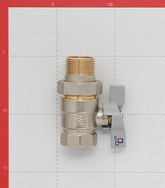 Кран шаровой латунный СТМ 3/4 ВР(г) х 3/4 НР(ш) бабочка с полусгоном прямой