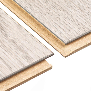 Ламинат 33 класс Ultradecor Expert Choice дуб интензо темный 2,22 кв.м 8 мм с фаской