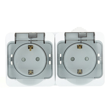 Розетка Systeme Electric Этюд накладная белая со шторками с крышкой (PA16-244B)