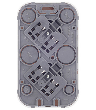 Розетка Legrand Quteo накладная белая (782233)