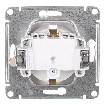 Розетка Systeme Electric AtlasDesign встраиваемая белая со шторками (ATN000145)