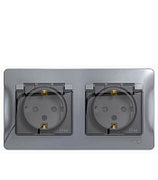 Розетка Systeme Electric Glossa встраиваемая алюминий со шторками с крышкой (GSL000347)