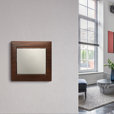 Выключатель Legrand Valena одноклавишный встраиваемый слоновая кость (695600)