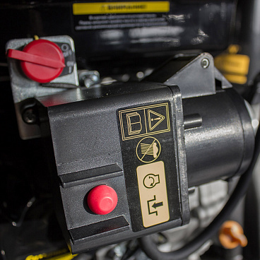 Снегоуборщик бензиновый Champion Pro (ST1170E)