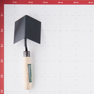 Кельма угловая Сибртех 80х60х60 мм с деревянной ручкой для внутренних углов