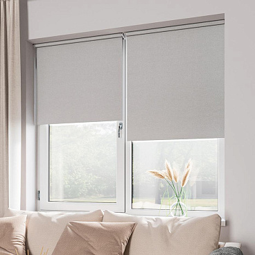 Рулонная штора блэкаут 52х175 см Legrand Blackout графит