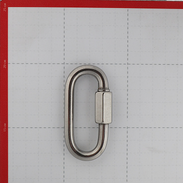 Карабин винтовой с фиксатором d8 мм нержавеющая сталь