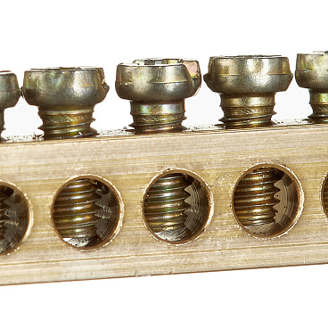 Шина нулевая на 2-х угловых изоляторах EKF PROxima 6х9 мм 20 отверстий синяя (sn0-2-63-20-r)