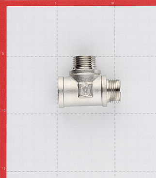 Тройник Valtec 1/2 ВР(г) х 1/2 НР(ш) х 1/2 НР(ш) латунный (VTr.133.N.0004)