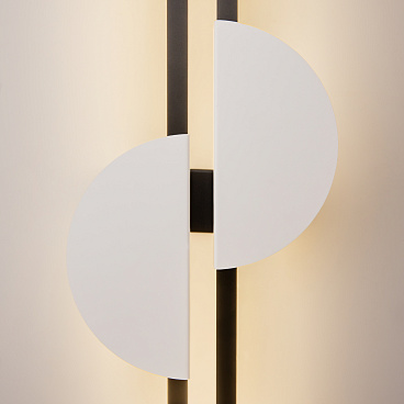 Настенный светильник (бра) Maytoni MOD179WL-L22W4K1