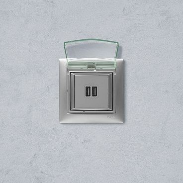 Рамка Legrand Valena одноместная алюминий (694330)