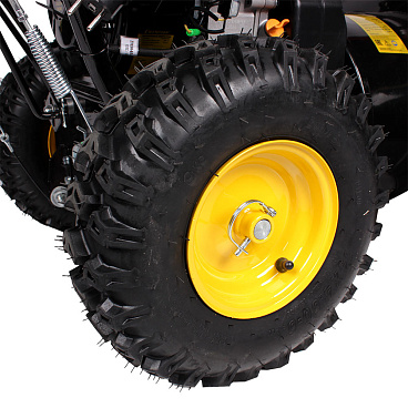 Снегоуборщик бензиновый Champion (ST662E)