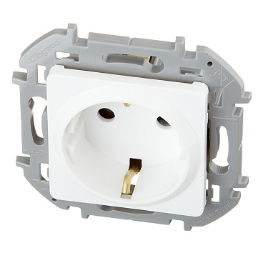 Розетка Legrand Inspiria встраиваемая белая со шторками (673730)