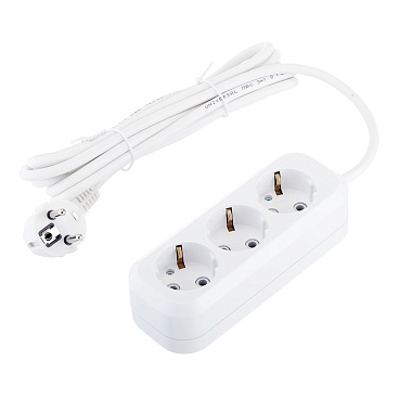 Удлинитель UNIVersal 3 розетки 3 м ПВС 3х1 кв.мм 13 А 2,9 кВт белый (9631977)