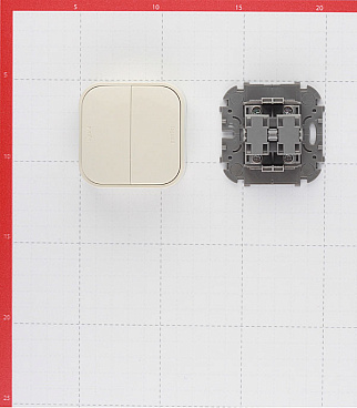 Выключатель Legrand Quteo двухклавишный накладной слоновая кость (782232)