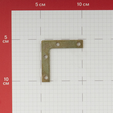 Уголок оконный оцинкованный 50х50х10х2 мм с желтой пассивацией