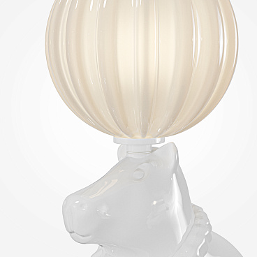 Настольный светильник Maytoni MOD477TL-L5W3K