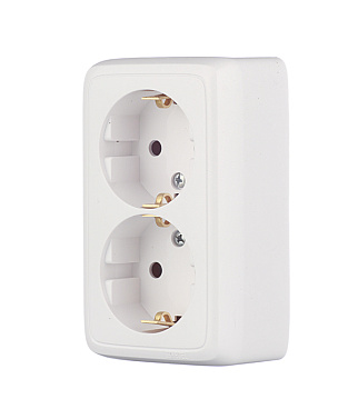 Розетка Hegel Alfa накладная белая с изолирующей пластиной (РА16-153)