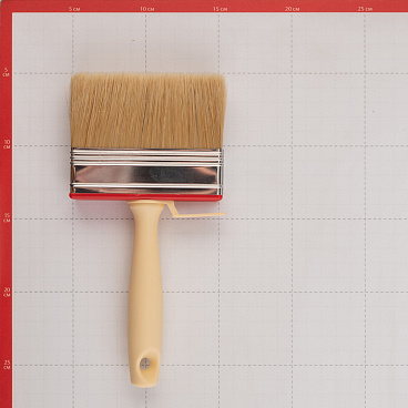 Кисть плоская натуральная щетина пластиковая ручка Beorol 100х31 мм для эмалей и лаков на алкидной основе