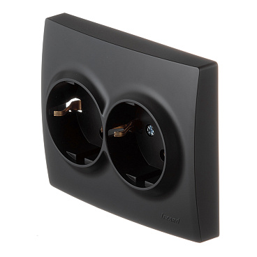 Розетка Lezard Karina встраиваемая черный бархат (707-4200-127B)