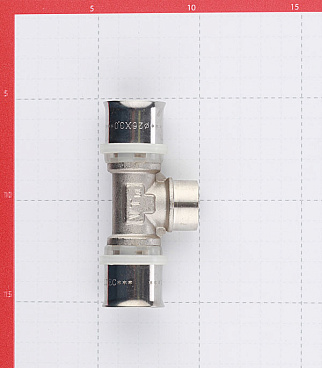 Тройник VALTEC (VTm.232.N.260426) 26(пресс) х 1/2 ВР(г) х 26(пресс)