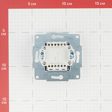 Переключатель Lezard Karina одноклавишный встраиваемый белый (707-0288-105)