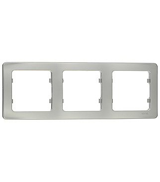 Рамка Hegel Master трехместная серебро (Р403-06)