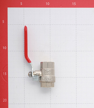 Кран шаровой латунный Valtec Base 1/2 ВР(г) х 1/2 ВР(г) ручка прямой (VT.214.N.04)