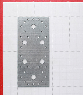 Пластина крепежная оцинкованная 200х90х1.8 мм