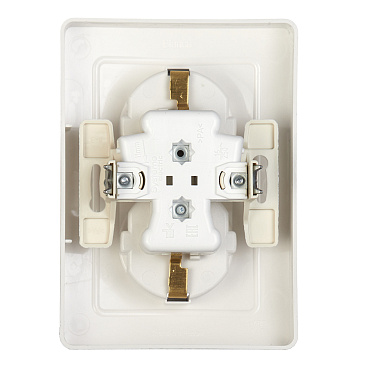 Розетка Systeme Electric Blanca встраиваемая алюминий (BLNRS001023)