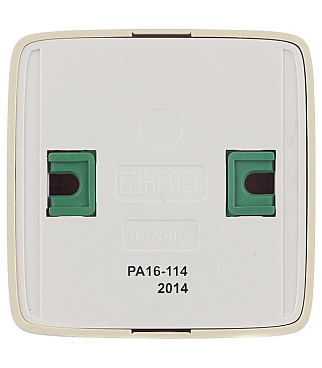 Розетка Hegel Alfa накладная слоновая кость со шторками (РА16-114-01)