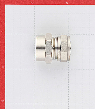 Соединитель прямой VALTEC (VTm.302.N.002606) 26 обж(ц) х 1 ВР(г)