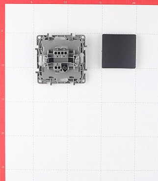 Переключатель Legrand Etika одноклавишный встраиваемый антрацит (672605)
