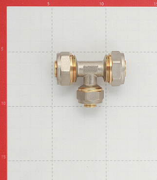 Тройник 20 обж(ц) х 16 обж(ц) х 20 обж(ц)