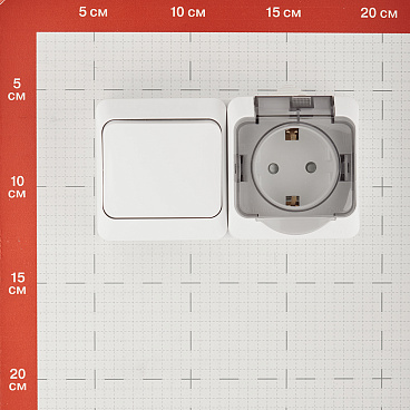 Блок переключатель и розетка Systeme Electric Этюд одноклавишный накладной белый (BPA16-246B)
