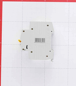 Автоматический выключатель модульный IEK Karat ВА 47-29 3P 16А тип C 4,5 кА 400 В (MVA20-3-016-C)