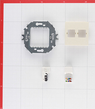 Розетка компьютерная/ телефонная Simon 15 встраиваемая слоновая кость RJ11/ RJ45 (1591590-031)