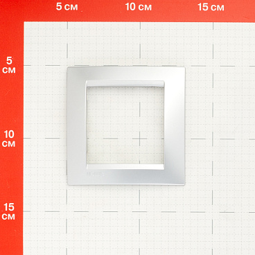 Рамка Simon 15 одноместная алюминий (1500610-033)