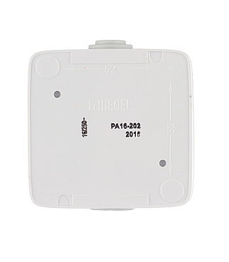 Розетка Hegel Alfa накладная белая со шторками с крышкой (РА16-202)