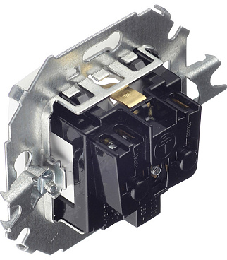 Розетка Simon 15 встраиваемая белая (1591432-030)