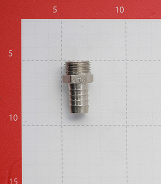 Штуцер Valtec для присоединения шланга 1/2 НР(ш) х 16 мм латунный (VTr.650.N.0416)