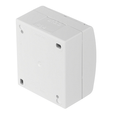 Розетка Simon 15 Aqua накладная белая с крышкой (1594445-030)