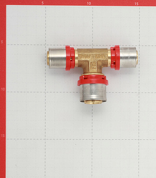 Тройник Tiemme 20(пресс) х 26(пресс) х 20(пресс)