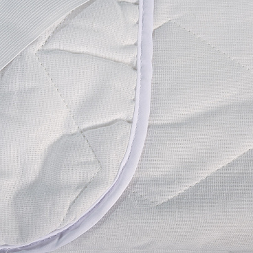 Наматрасник 140х200 см на резинке полисатин Mona Liza